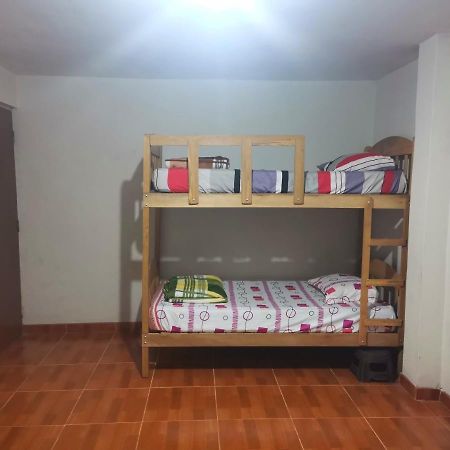5Min Airport - Super Host Bed & Breakfast Lima Exterior photo