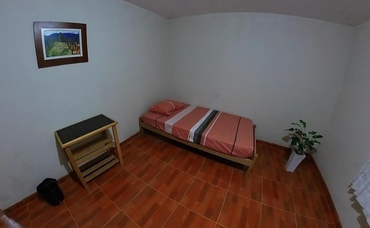5Min Airport - Super Host Bed & Breakfast Lima Exterior photo